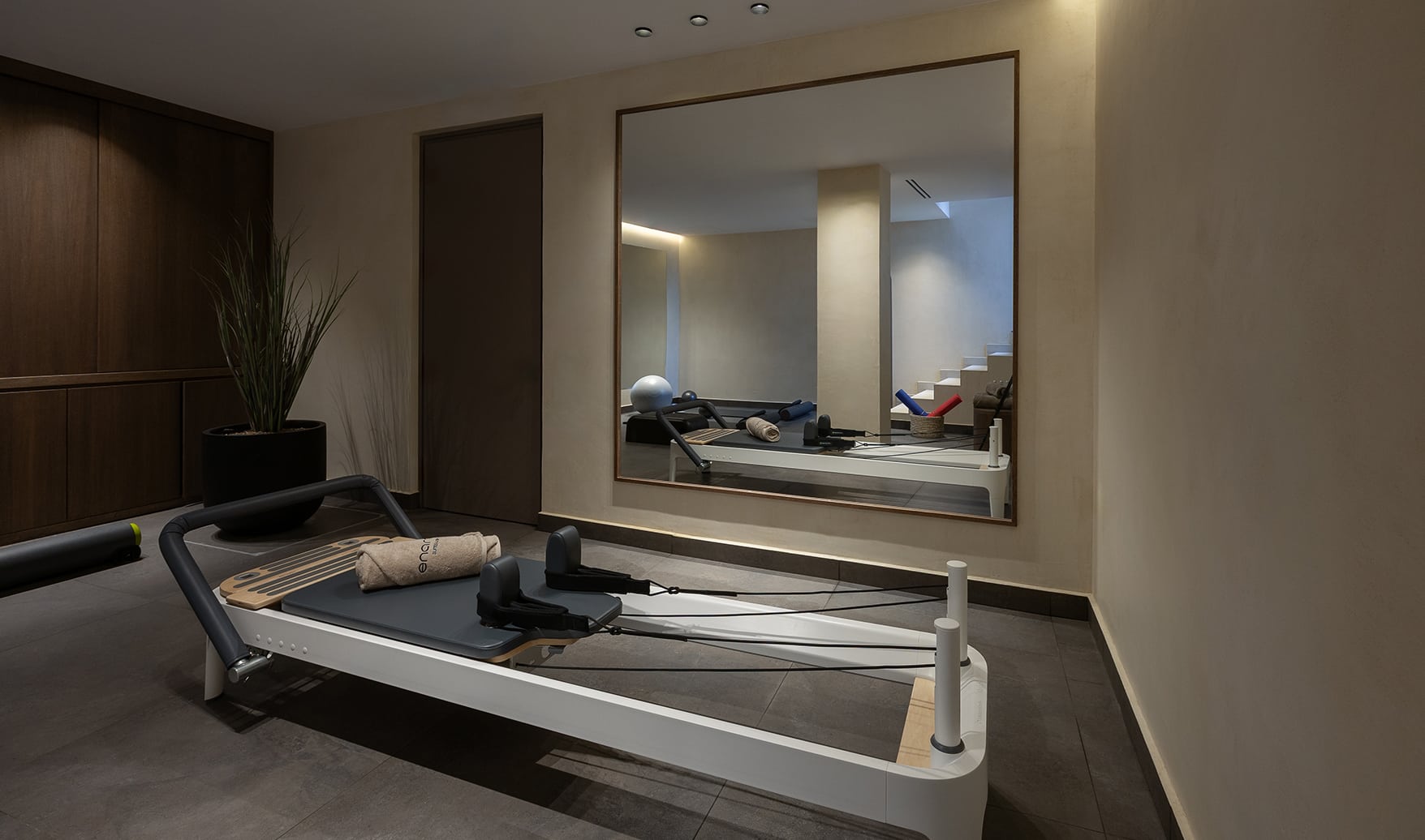 enarma-wellness-gallery0005kapetanakis-branding-26