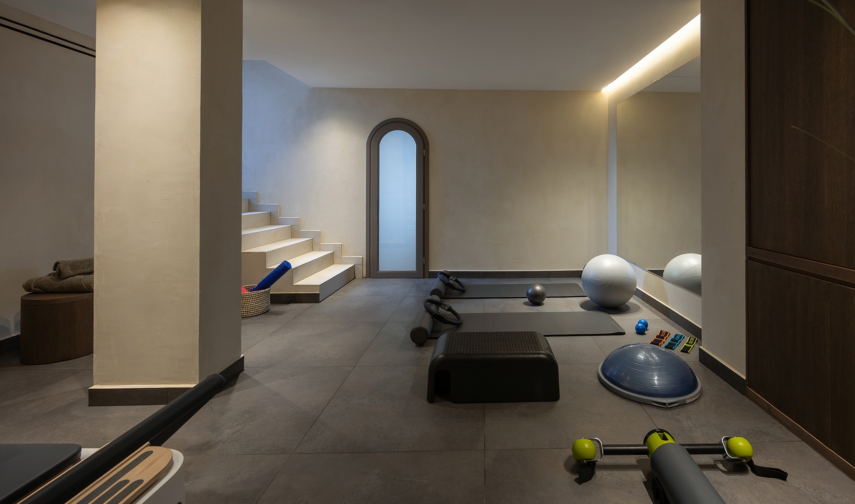 enarma-wellness-gallery0007kapetanakis-branding-24